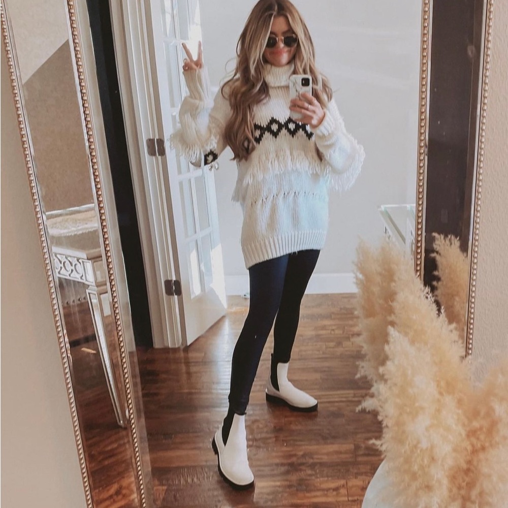 PINKMINK White long fringe turtleneck sweater